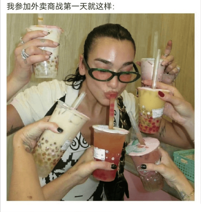 朋友圈拧螺丝小游戏，靠“别笑”狂捞百万
